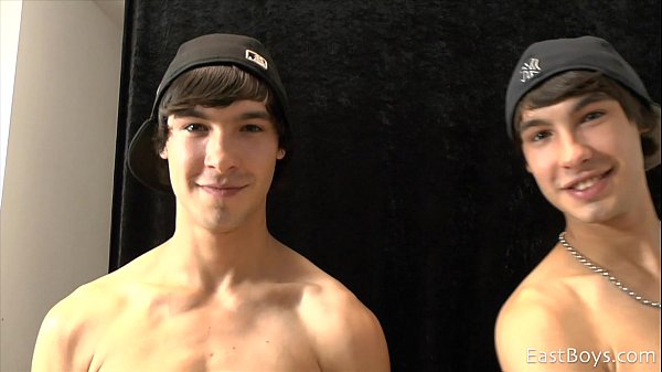 18 Cute Twins – Exclusive Casting