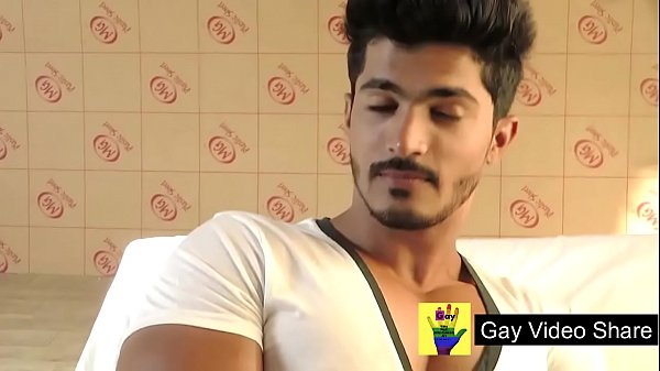 INDIAN HOT MALE