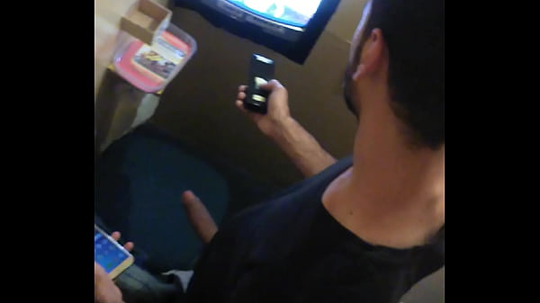 Carinha pauzudo na pegação em cabine em MG – parte 2