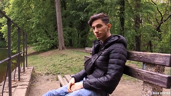 He Catches His GF Sucking Someone Else’s Dick, He Then Goes To The Park And Sucks A Dick For Money – BigStr