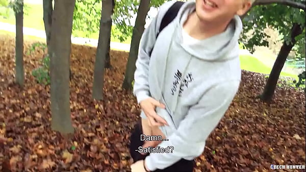 Twink Blonde On His Way Home When He Bumps Into A Guy Who Wants His Dick Fucked And Pay At The Same Time – BigStr